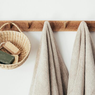 Understanding the World of Intimate Vaginal Care And When To Use A Feminine Cleanser